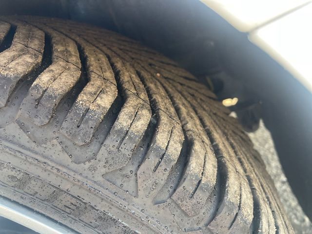 Used 2021 Cadillac CT4 Luxury w/ Cold Weather Package image 16