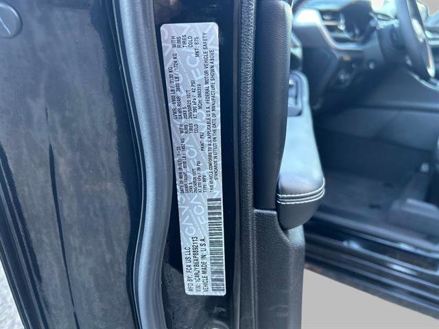 Used 2023 Jeep Grand Cherokee 30th Anniversary image 36