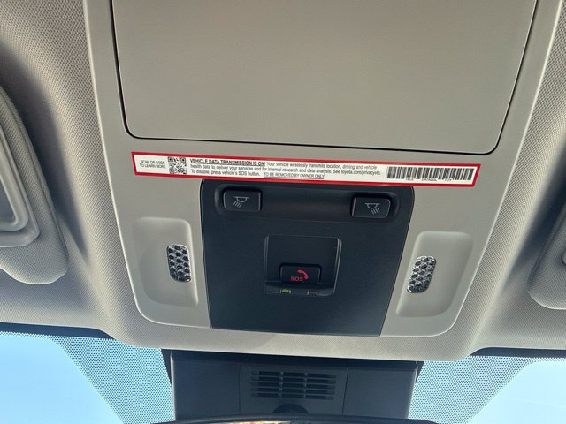 Used 2026 Toyota Camry LE FWD image 33