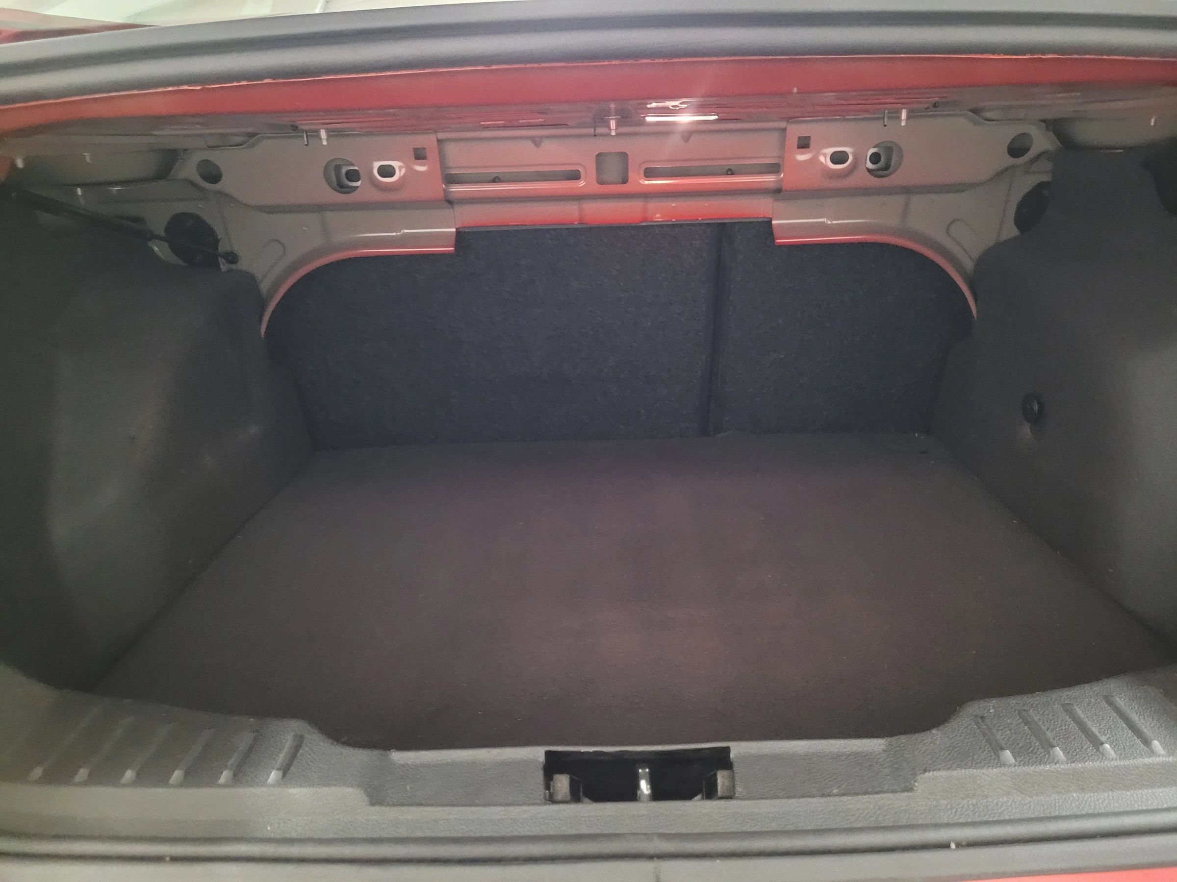 Used 2018 Ford Focus SE FWD image 15