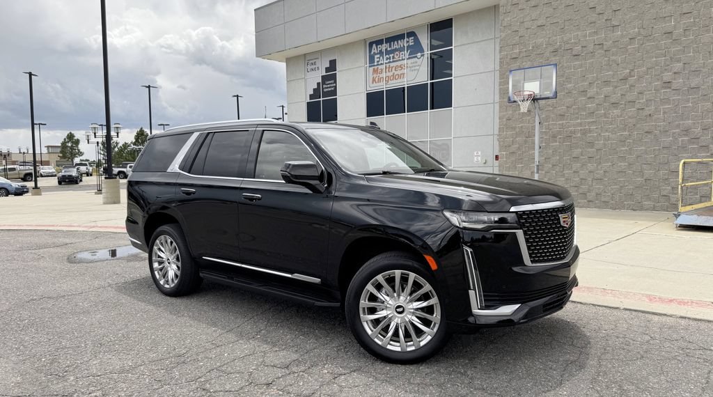 Used 2024 Cadillac Escalade Premium Luxury w/ LPO, Floor Liner Package AWD/4WD image 2