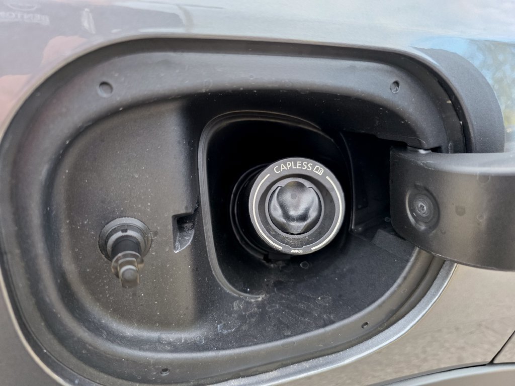 New 2027 Nissan Kicks SV FWD image 34