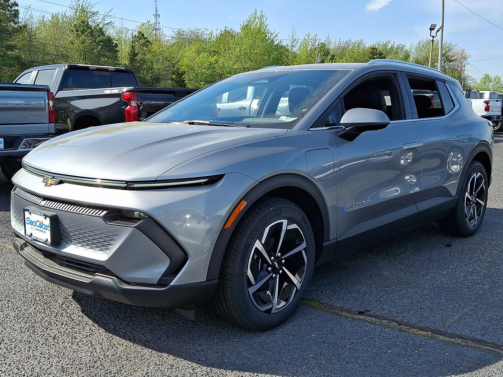 New 2026 Chevrolet Equinox EV LT FWD image 3