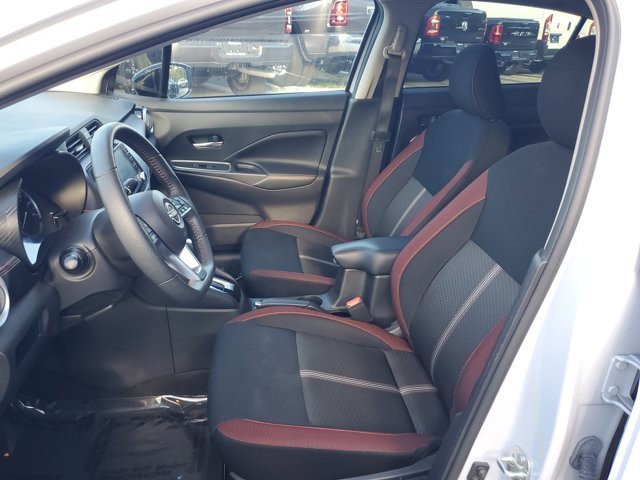 Used 2024 Nissan Versa SR w/ Trunk Package image 24