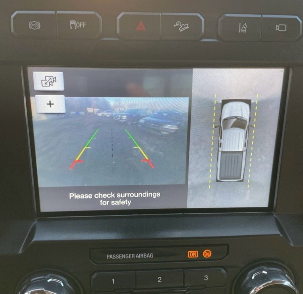 Used 2017 Ford F350 Lariat w/ Tow Technology Bundle image 8