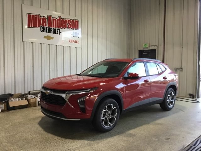 New 2026 Chevrolet Trax LT w/ Driver Confidence Package