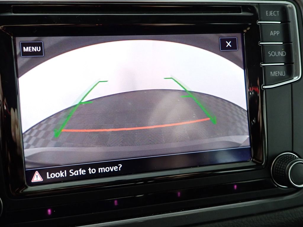 Used 2017 Volkswagen Tiguan Limited w/ Premium Package image 3