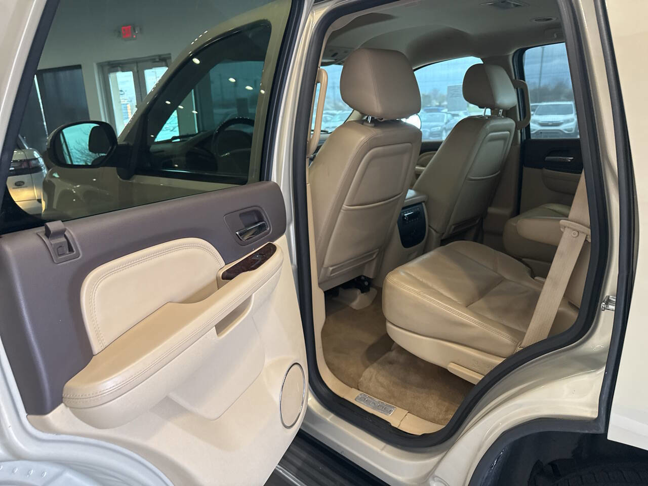 Used 2012 GMC Yukon Denali image 23