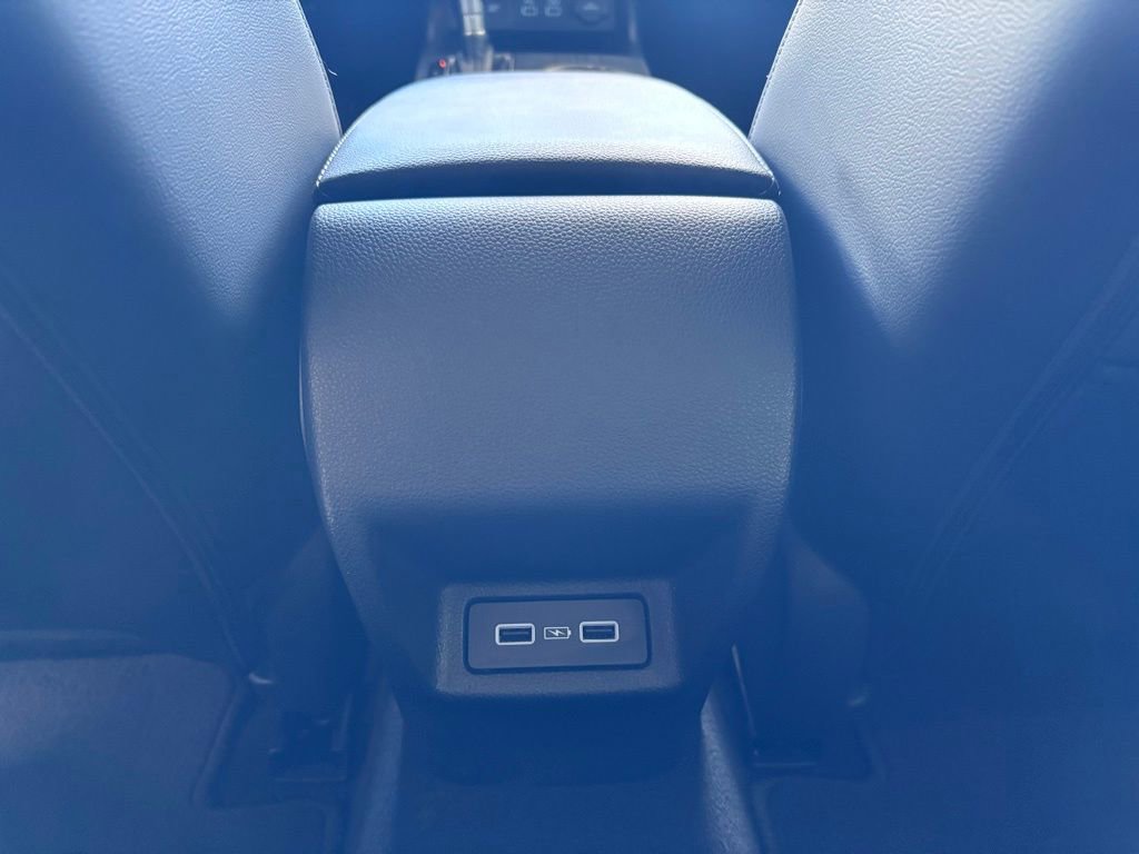 Used 2023 Honda Civic Touring image 14