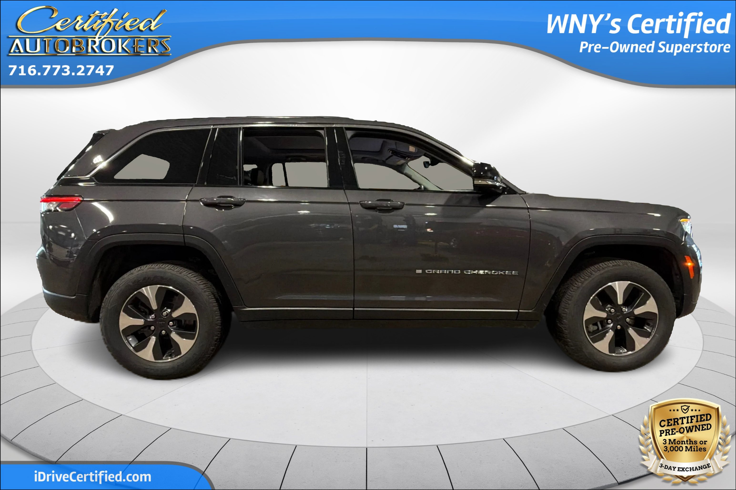 Used 2024 Jeep Grand Cherokee Limited 4xe AWD/4WD image 5