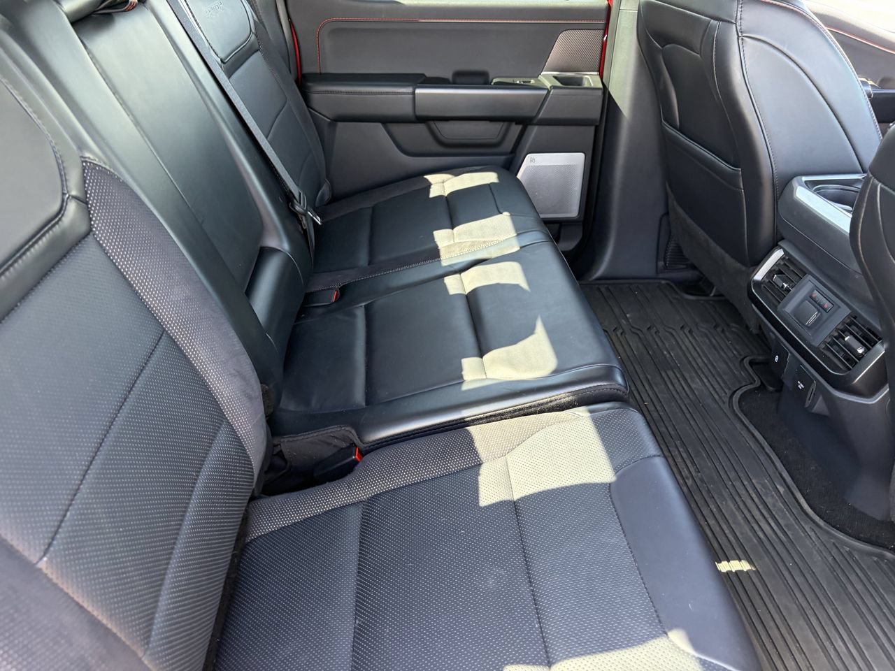 Used 2024 Ford F150 Raptor AWD/4WD image 13