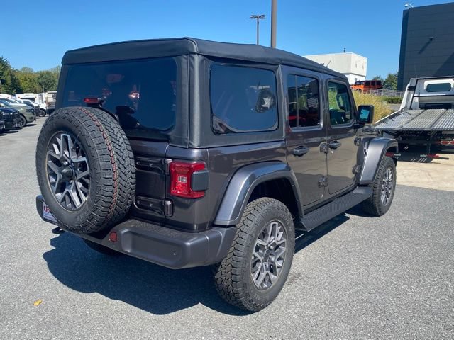 New 2025 Jeep Wrangler Unlimited Sahara AWD/4WD image 8