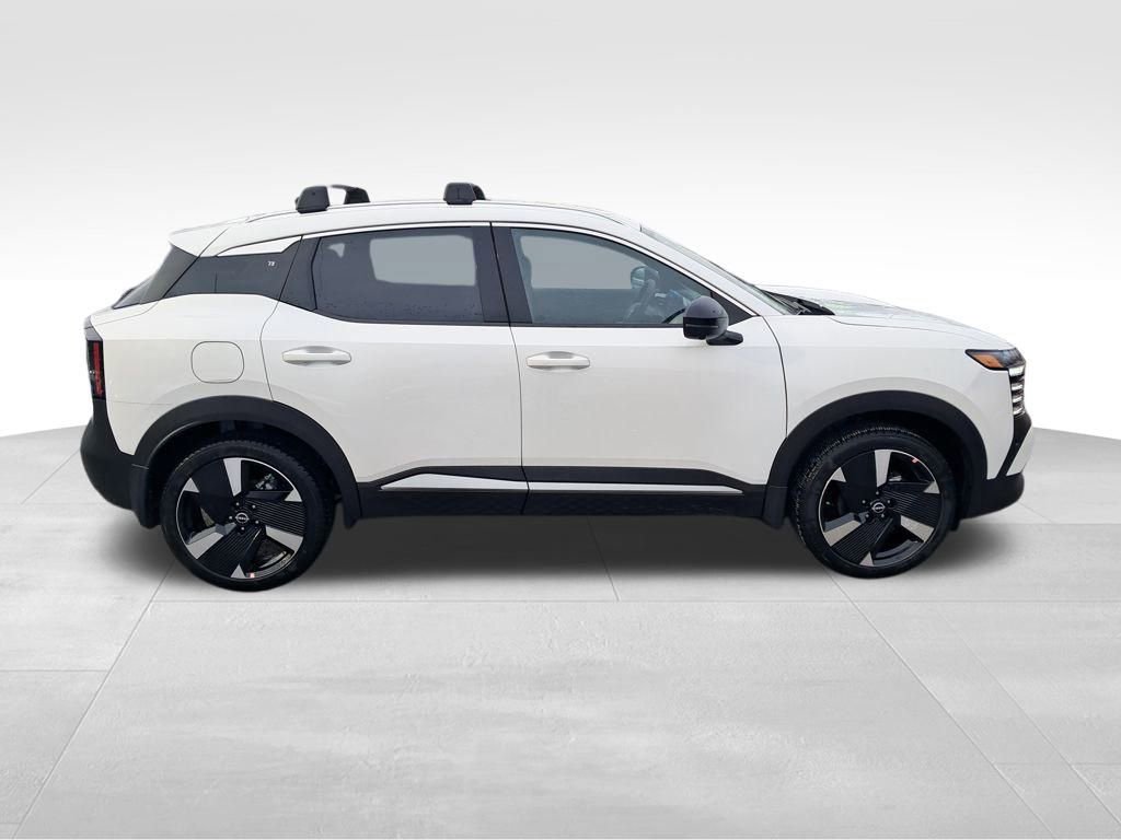 New 2026 Nissan Kicks SR w/ Cold Weather Package AWD/4WD image 7