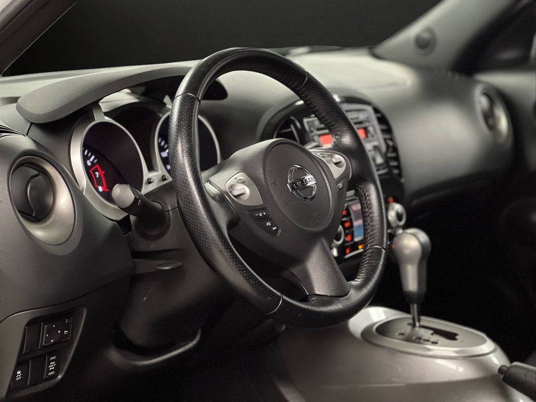 Used 2013 Nissan Juke SV image 16