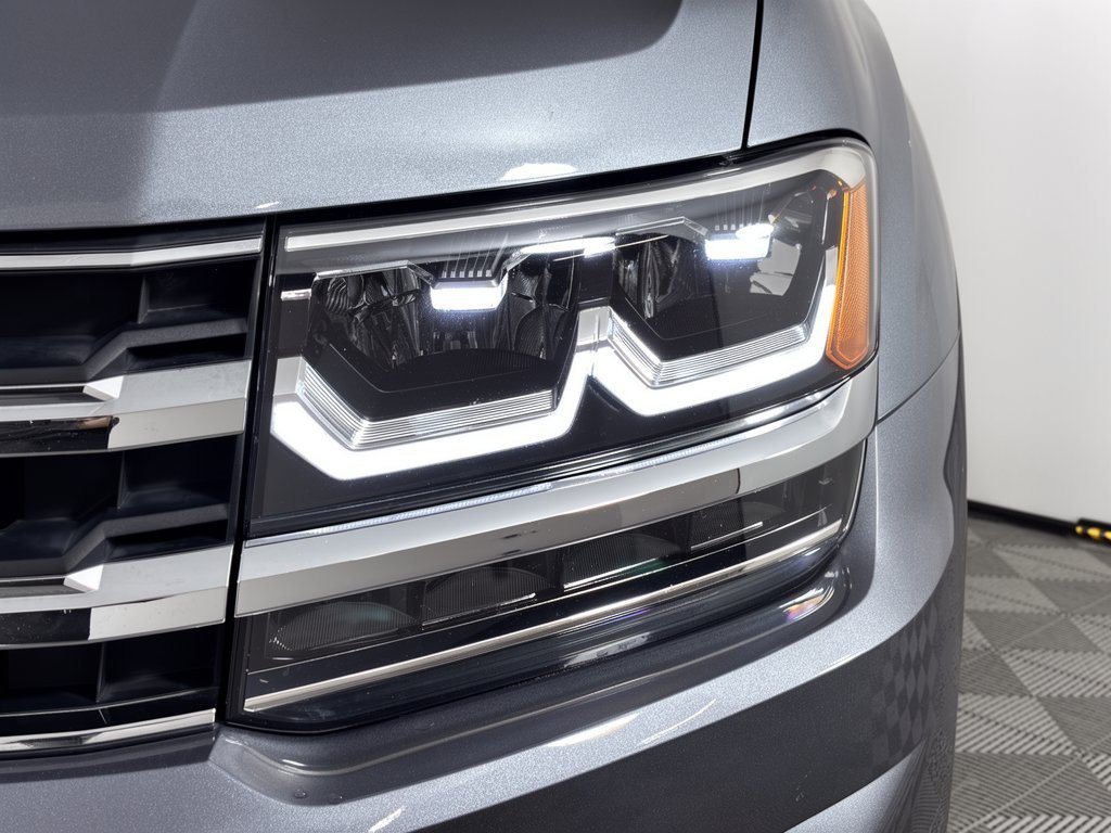 Used 2019 Volkswagen Atlas SEL Premium AWD/4WD image 12