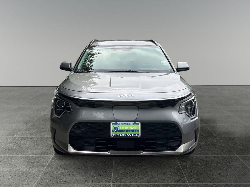 Used 2023 Kia Niro Wind FWD image 2