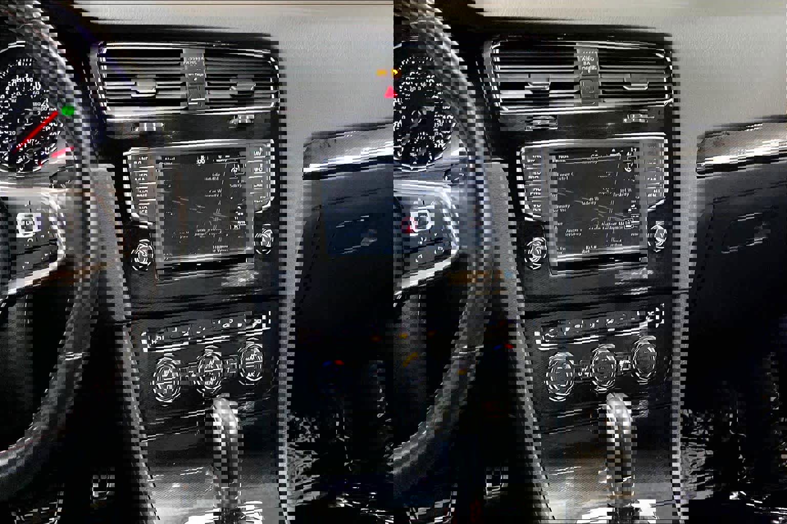 Used 2017 Volkswagen GTI Autobahn image 9