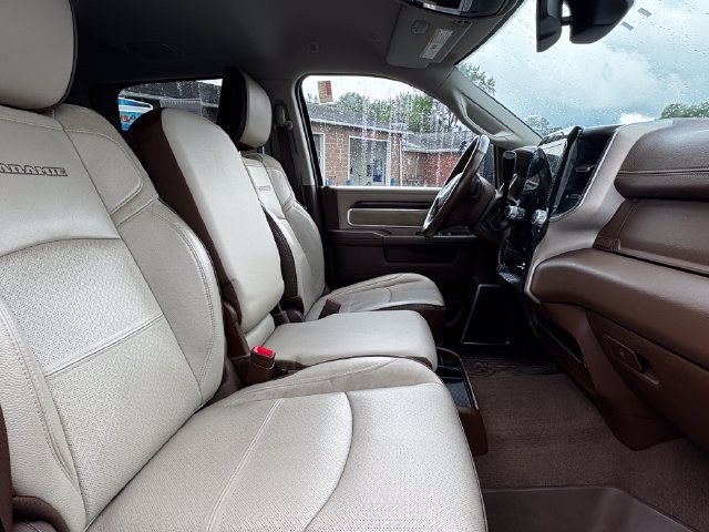 Used 2023 RAM 3500 Laramie AWD/4WD image 8