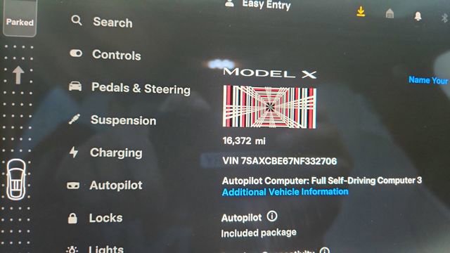 Used 2022 Tesla Model X Plaid image 43