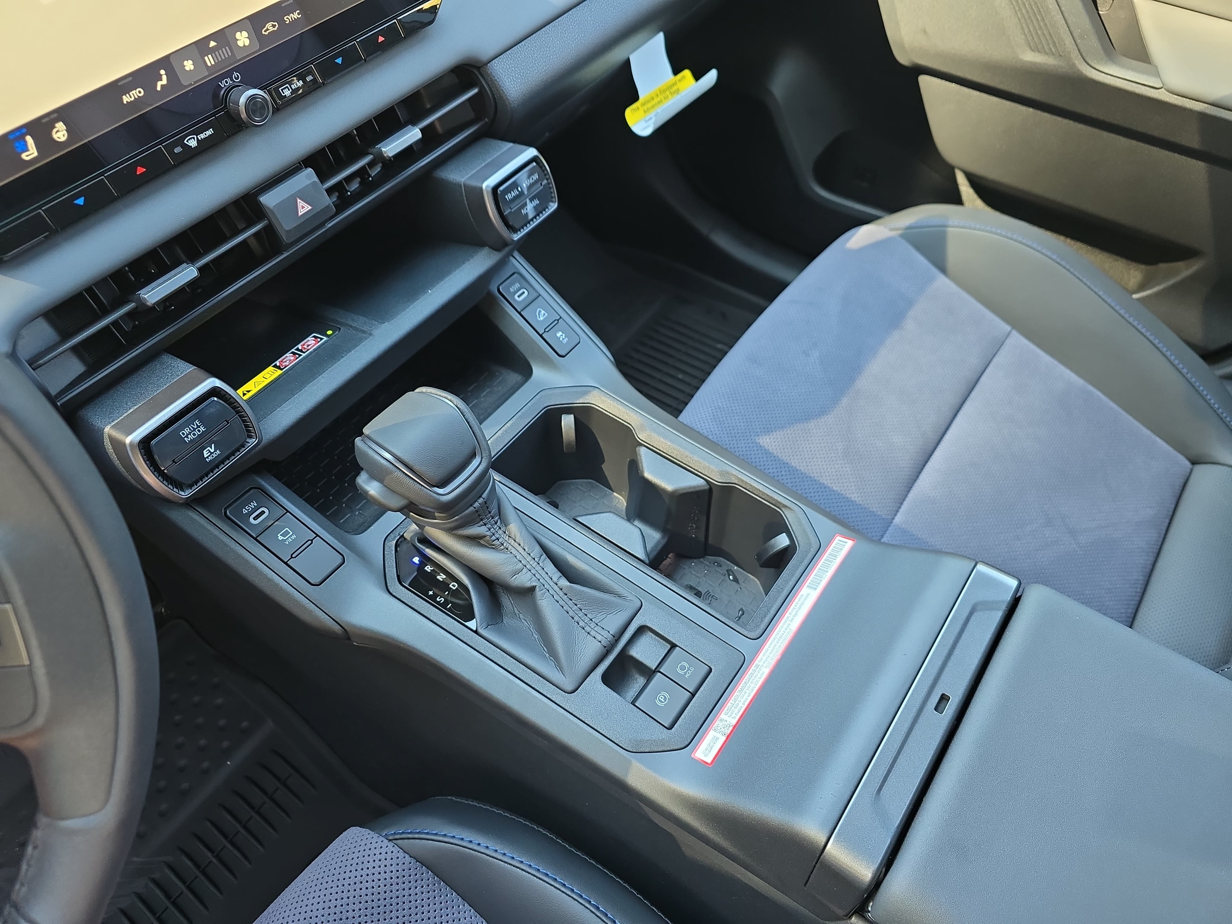 New 2026 Toyota RAV4 XSE AWD/4WD image 26