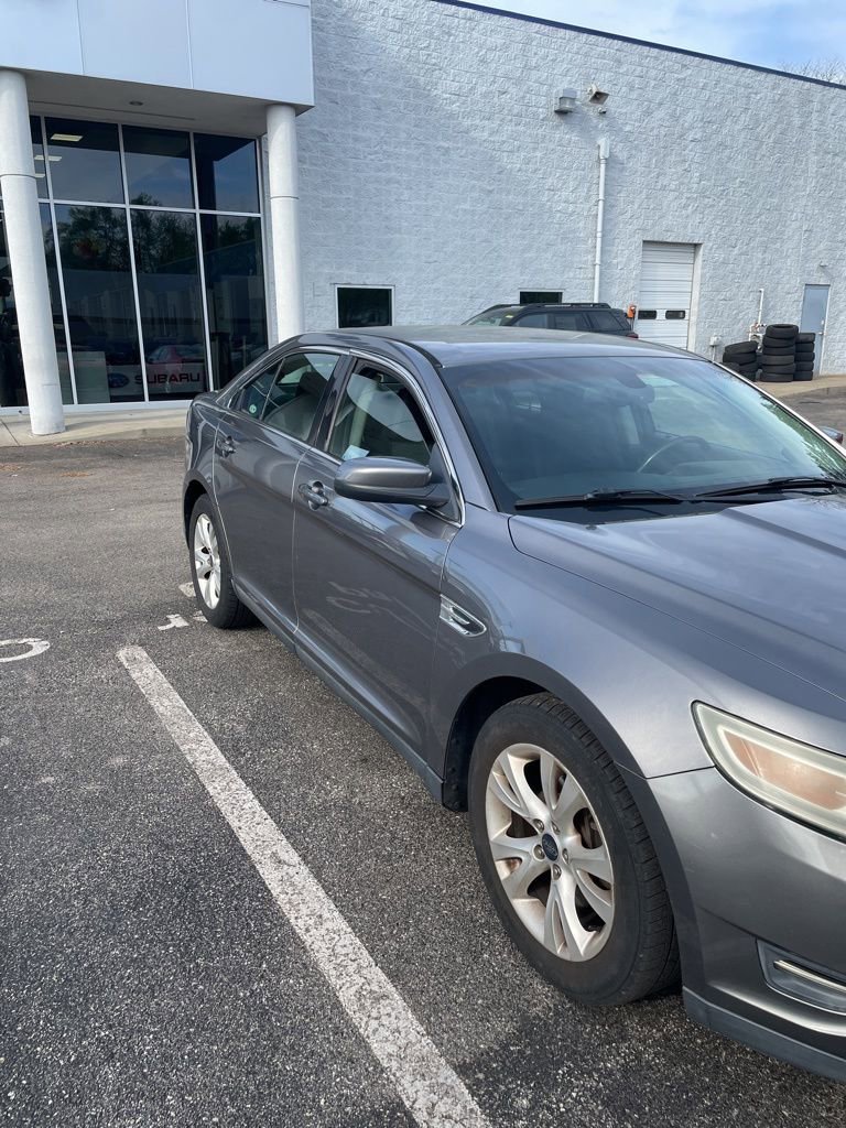 Used 2012 Ford Taurus SEL image 10