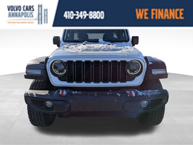 Used 2024 Jeep Wrangler Rubicon image 3