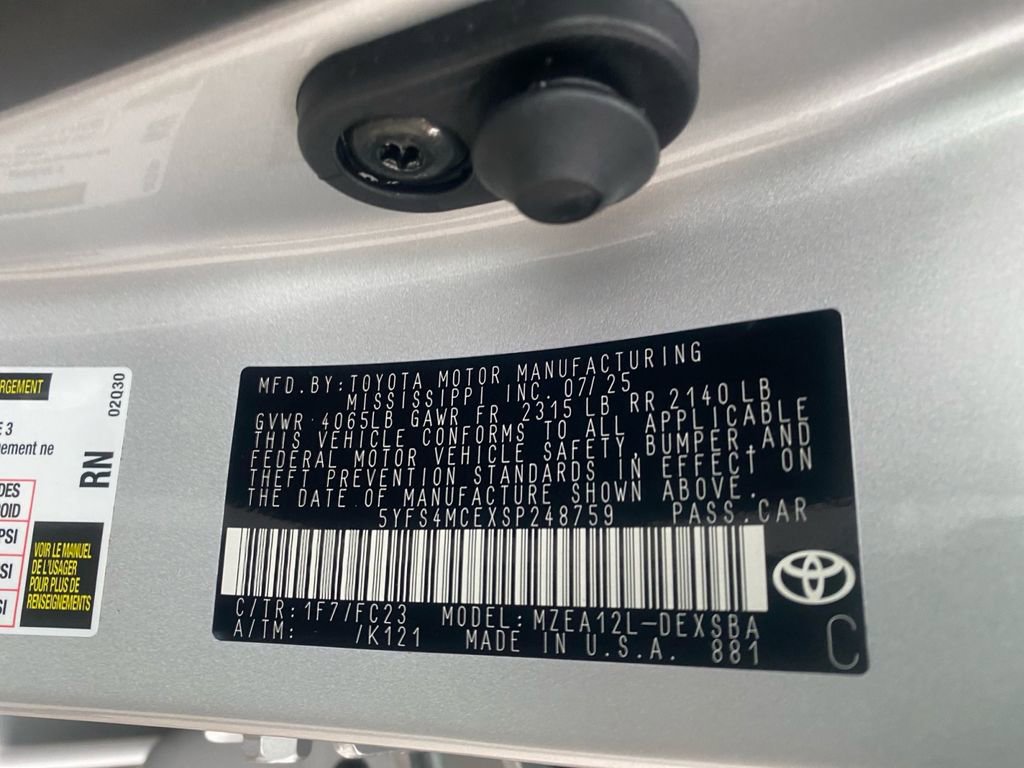 Used 2025 Toyota Corolla SE image 27