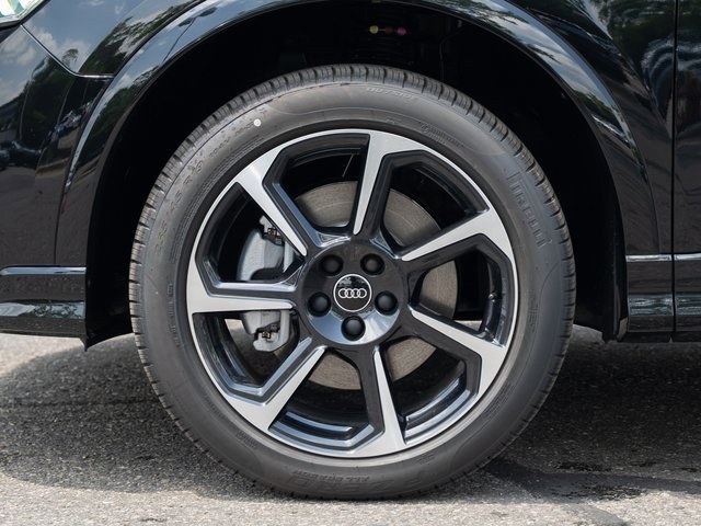 New 2025 Audi Q3 2.0T Premium Plus image 7