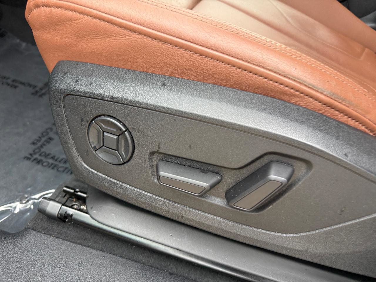 Used 2020 Audi Q3 2.0T Premium w/ Convenience Package image 11