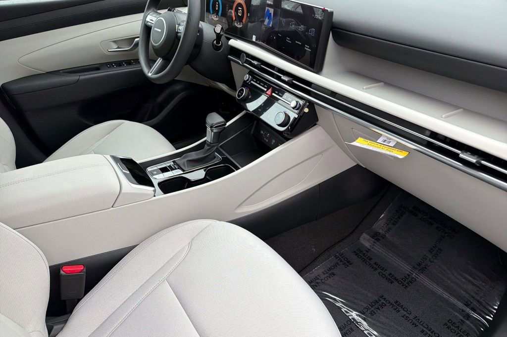 New 2026 Hyundai Tucson SEL image 14