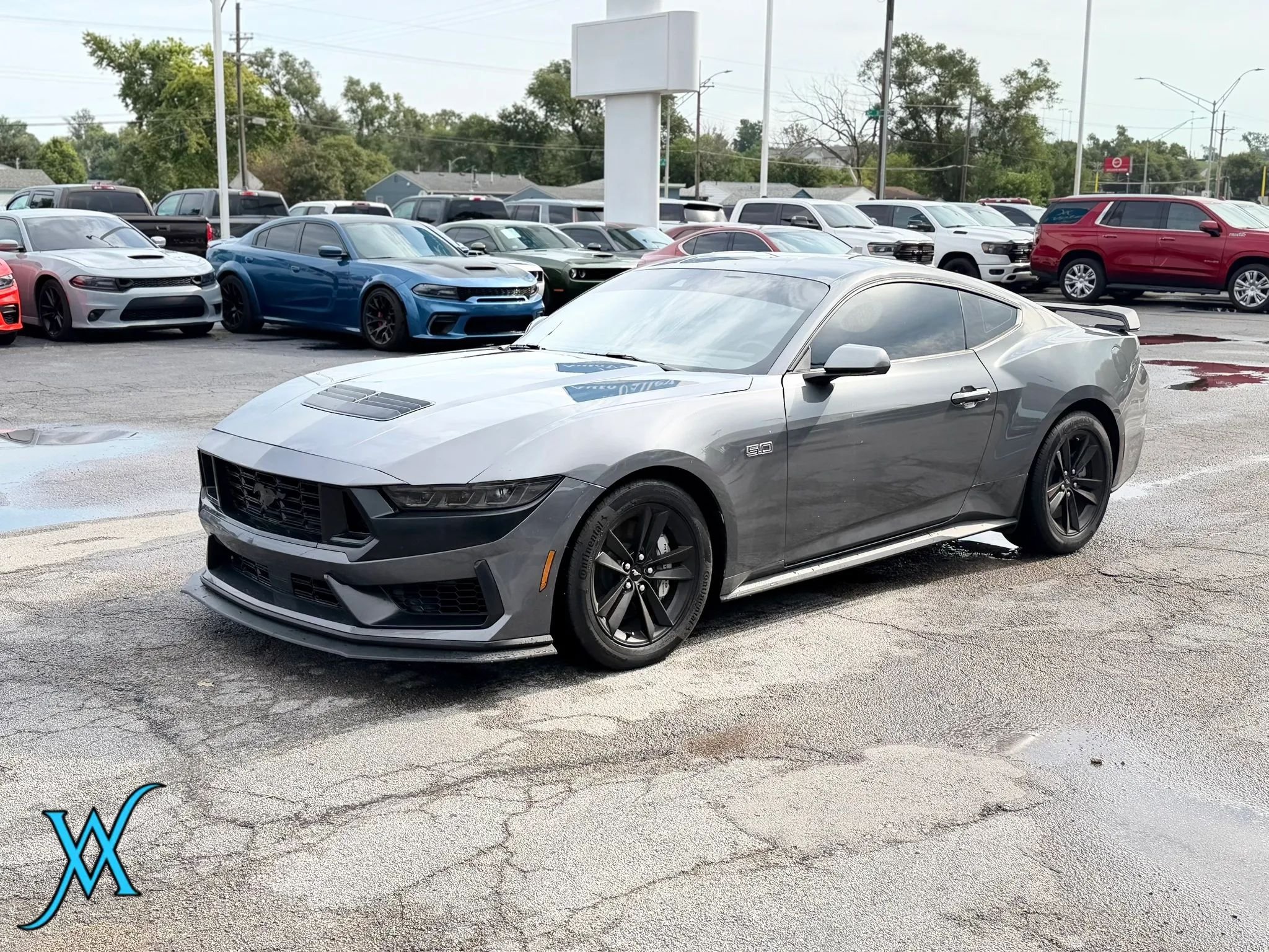 Used 2025 Ford Mustang GT RWD image 3