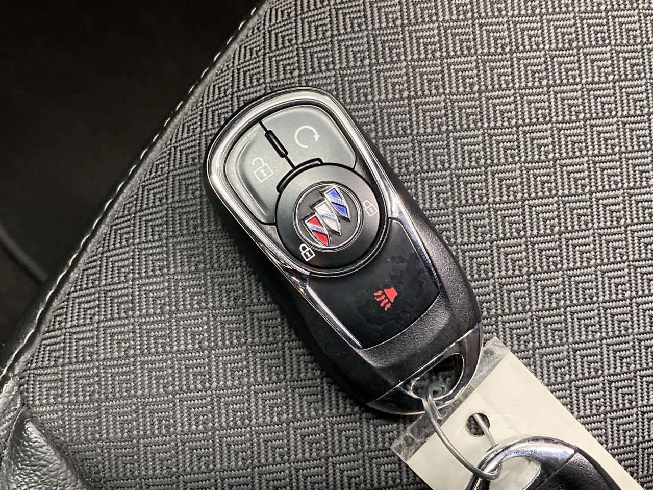 Used 2020 Buick Encore GX Preferred AWD/4WD image 31