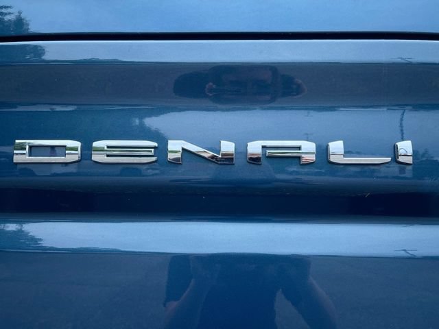 Used 2024 GMC Sierra 1500 Denali w/ Technology Package AWD/4WD image 37