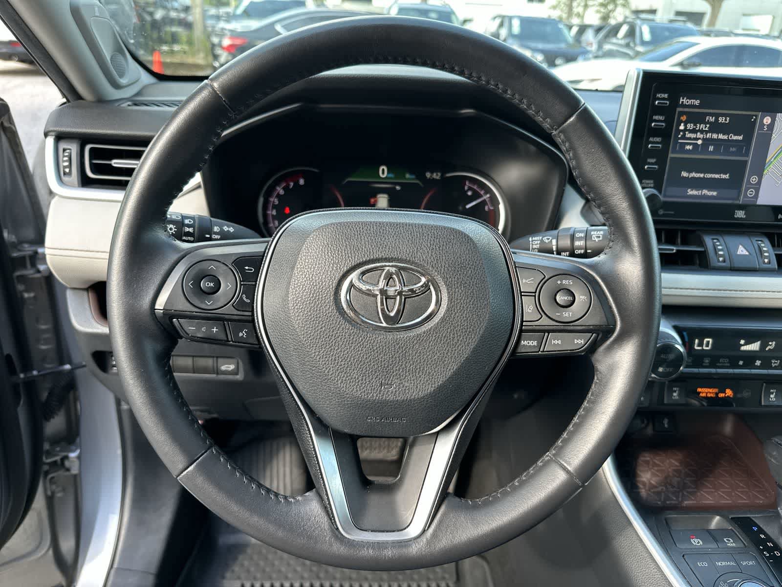 Used 2020 Toyota RAV4 Limited w/ All Weather Liner Package AWD/4WD image 20