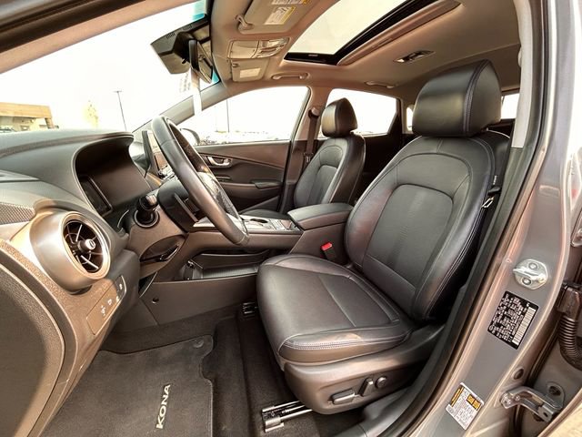 Used 2023 Hyundai Kona Limited image 22