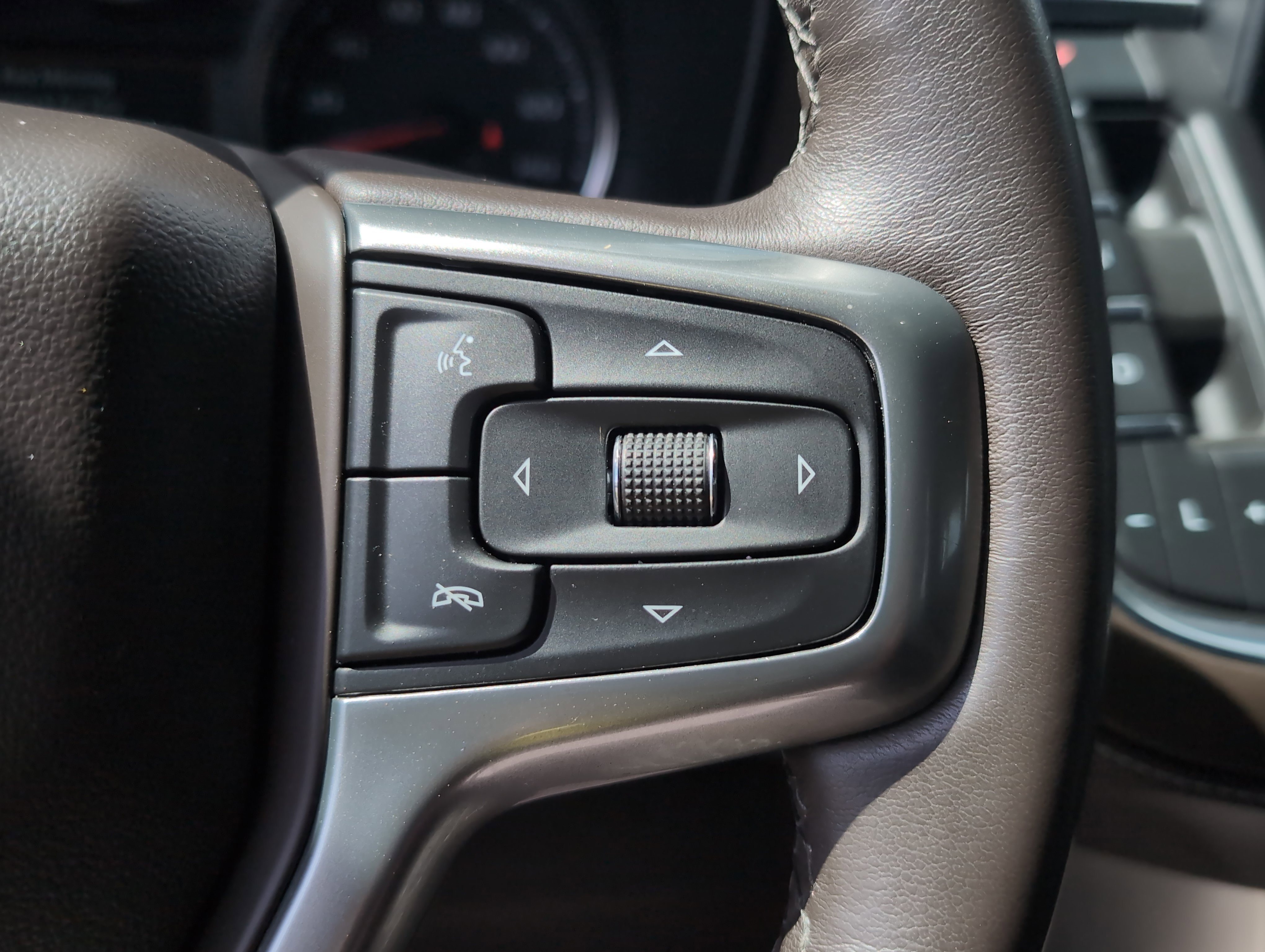 Used 2023 Chevrolet Tahoe LS w/ Driver Alert Package AWD/4WD image 19