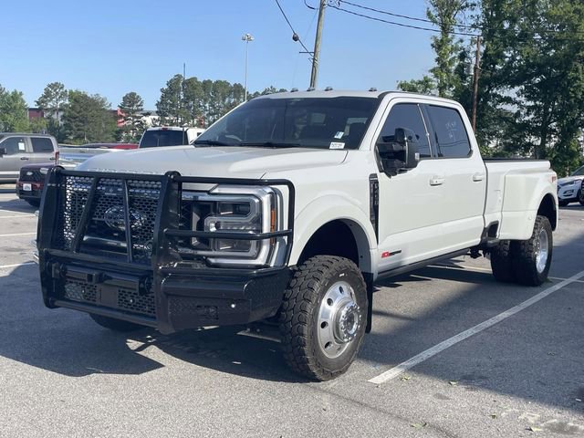 Used 2025 Ford F450 Platinum w/ FX4 Off-Road Package image 8