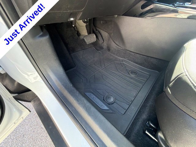 Used 2024 Chevrolet Trax ACTIV w/ Sunroof Package FWD image 40