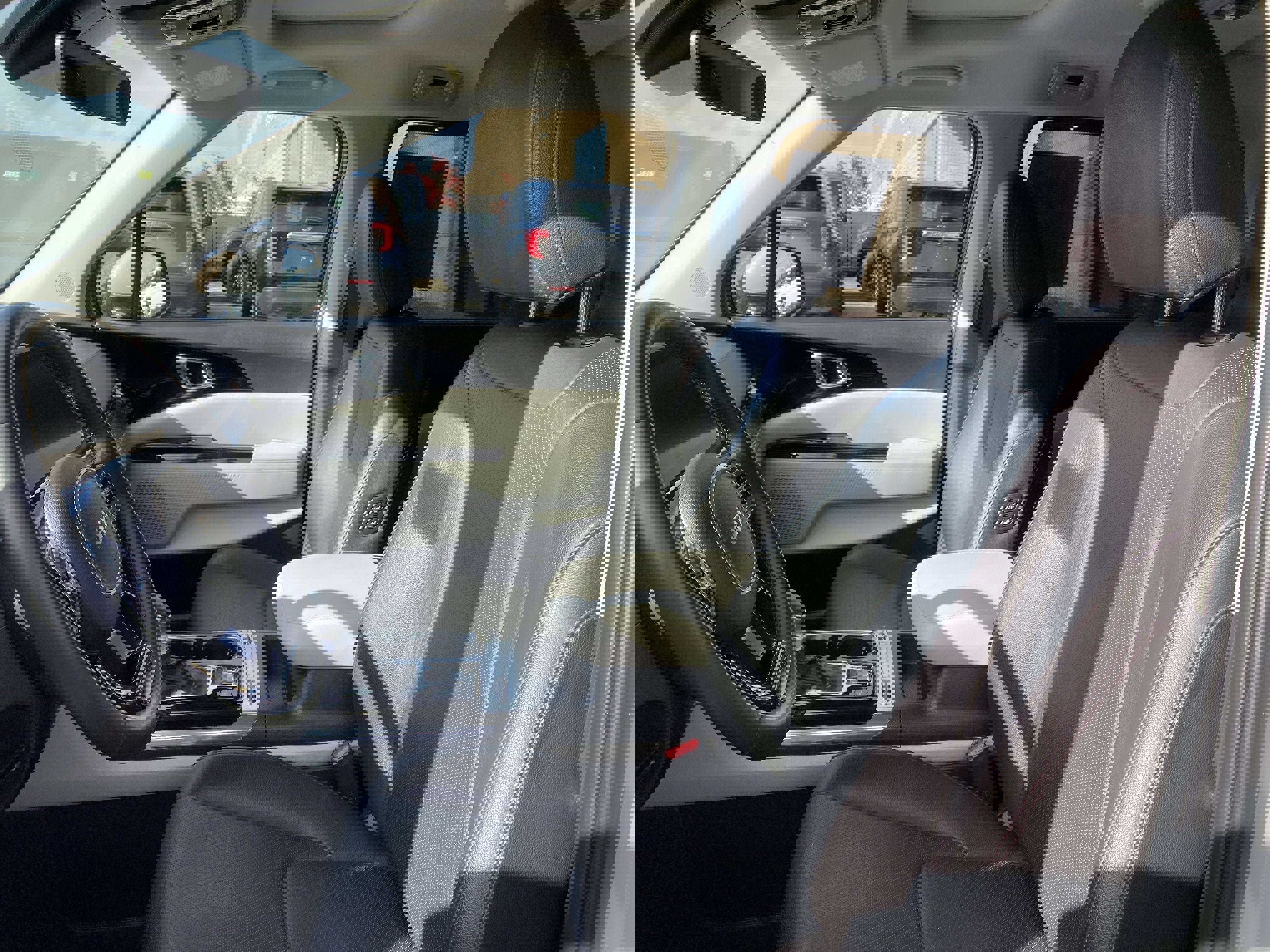 Used 2024 Kia Carnival SX Prestige image 9