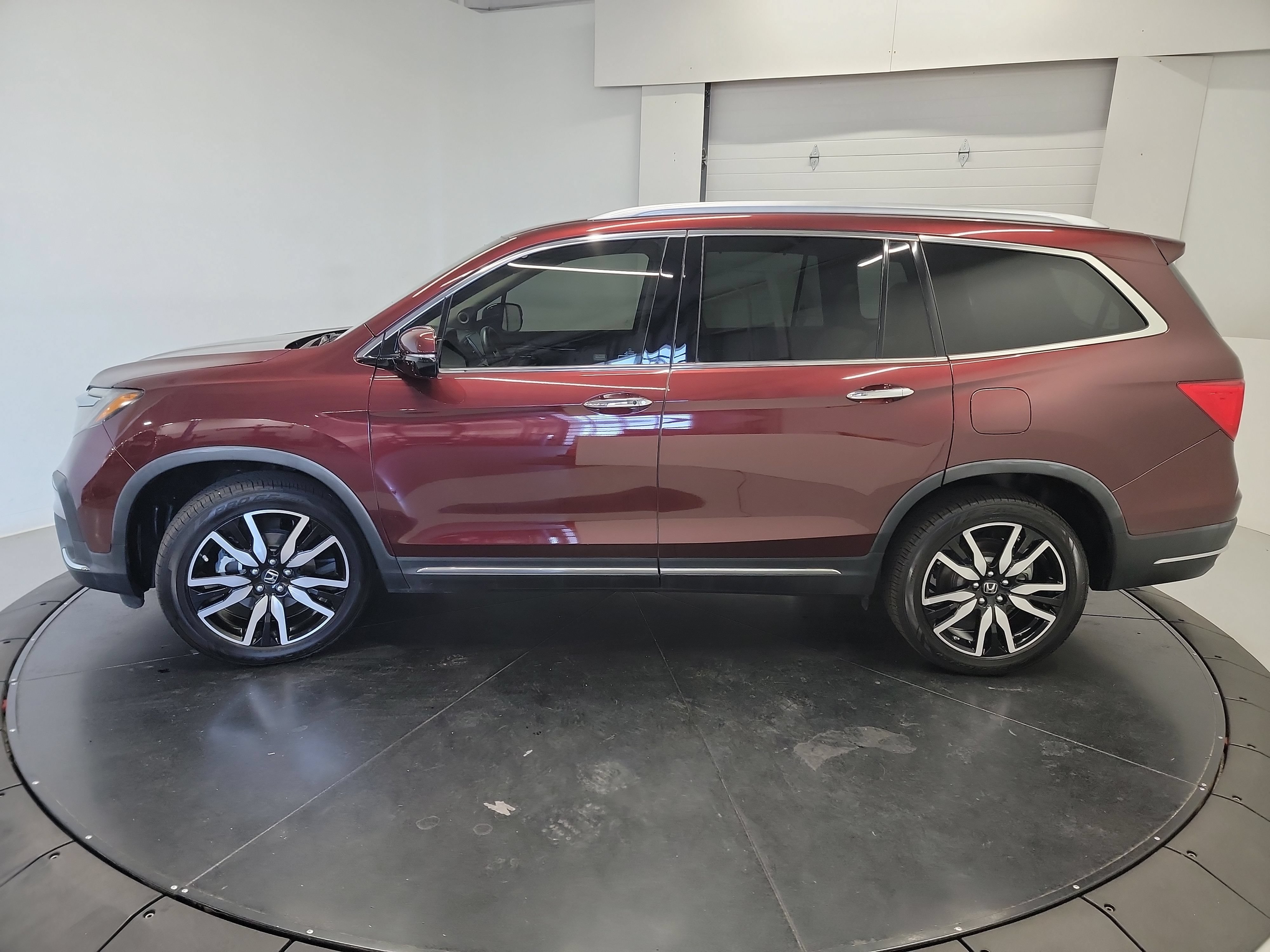 Used 2021 Honda Pilot Elite image 4