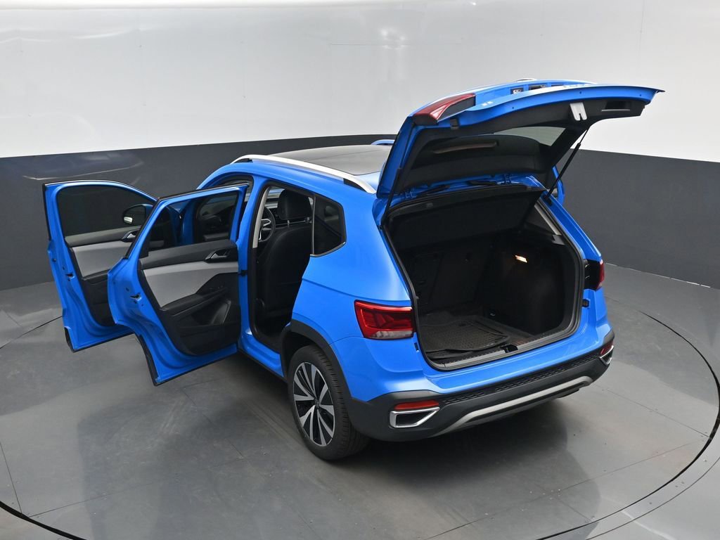 Used 2022 Volkswagen Taos SE FWD image 30