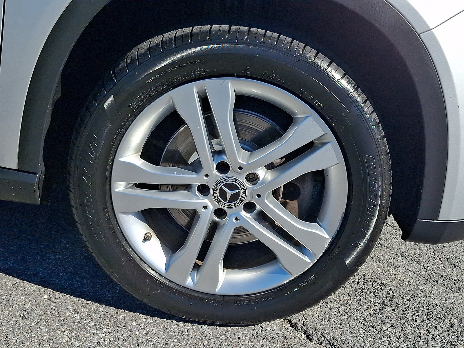 Used 2019 Mercedes-Benz GLA 250 4MATIC image 8