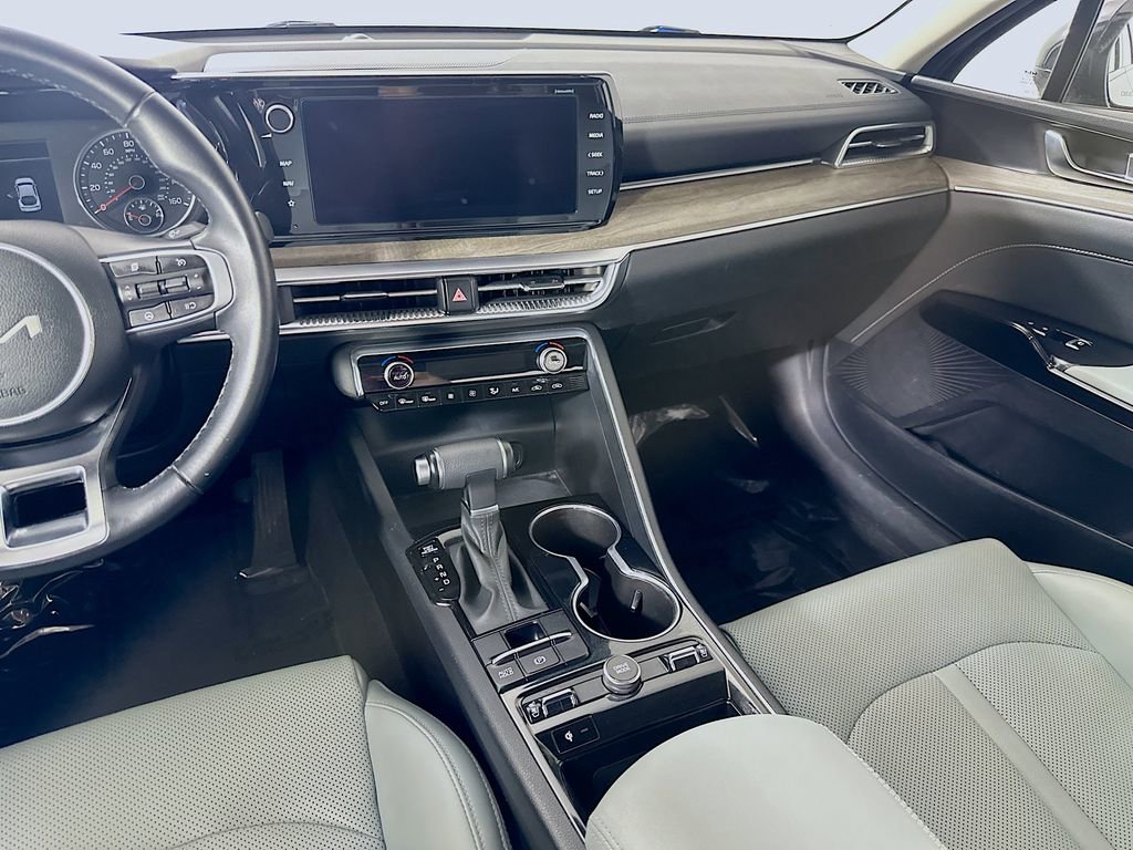 Used 2023 Kia K5 EX image 19