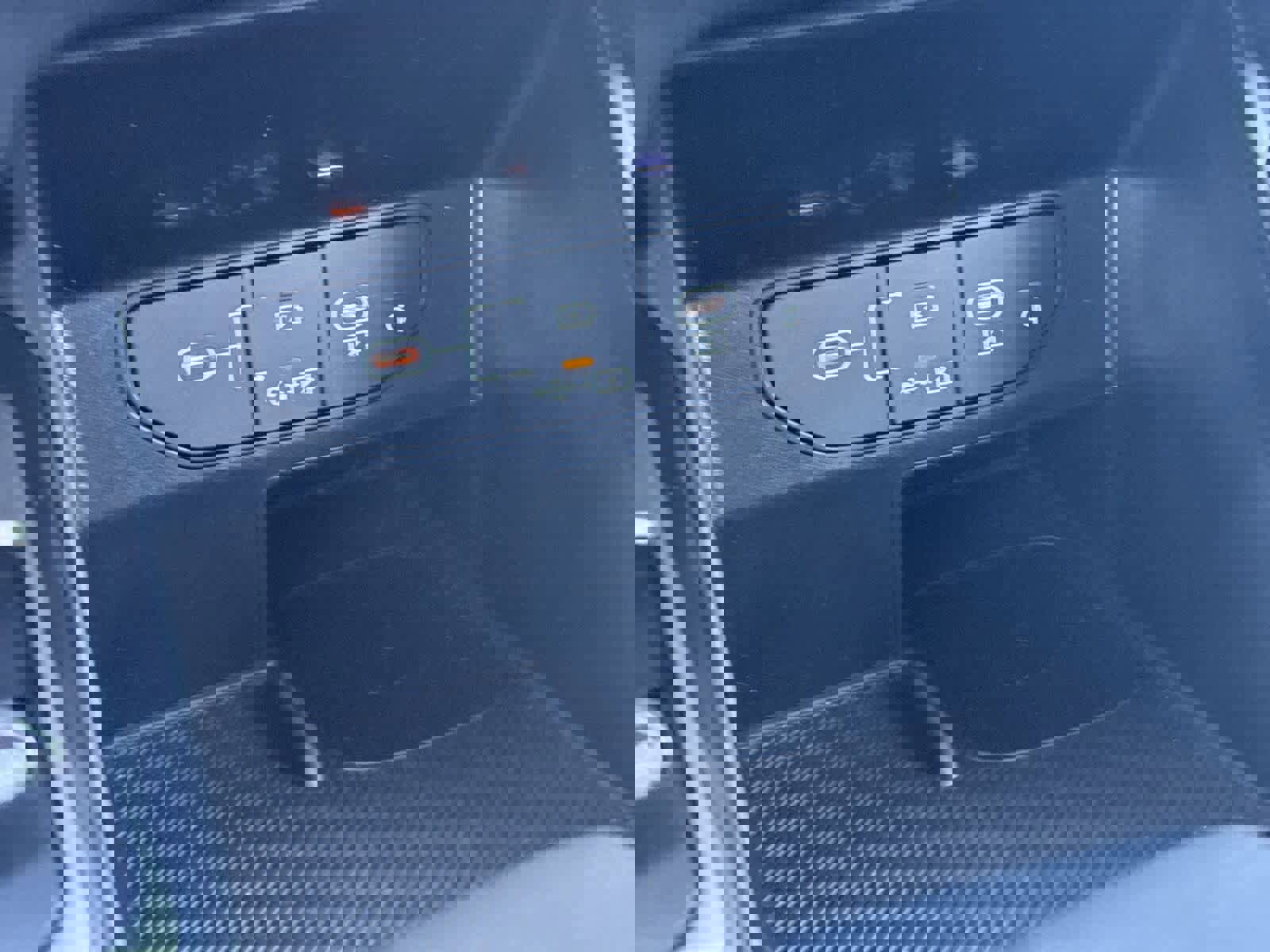 Used 2024 Kia Sorento S image 24