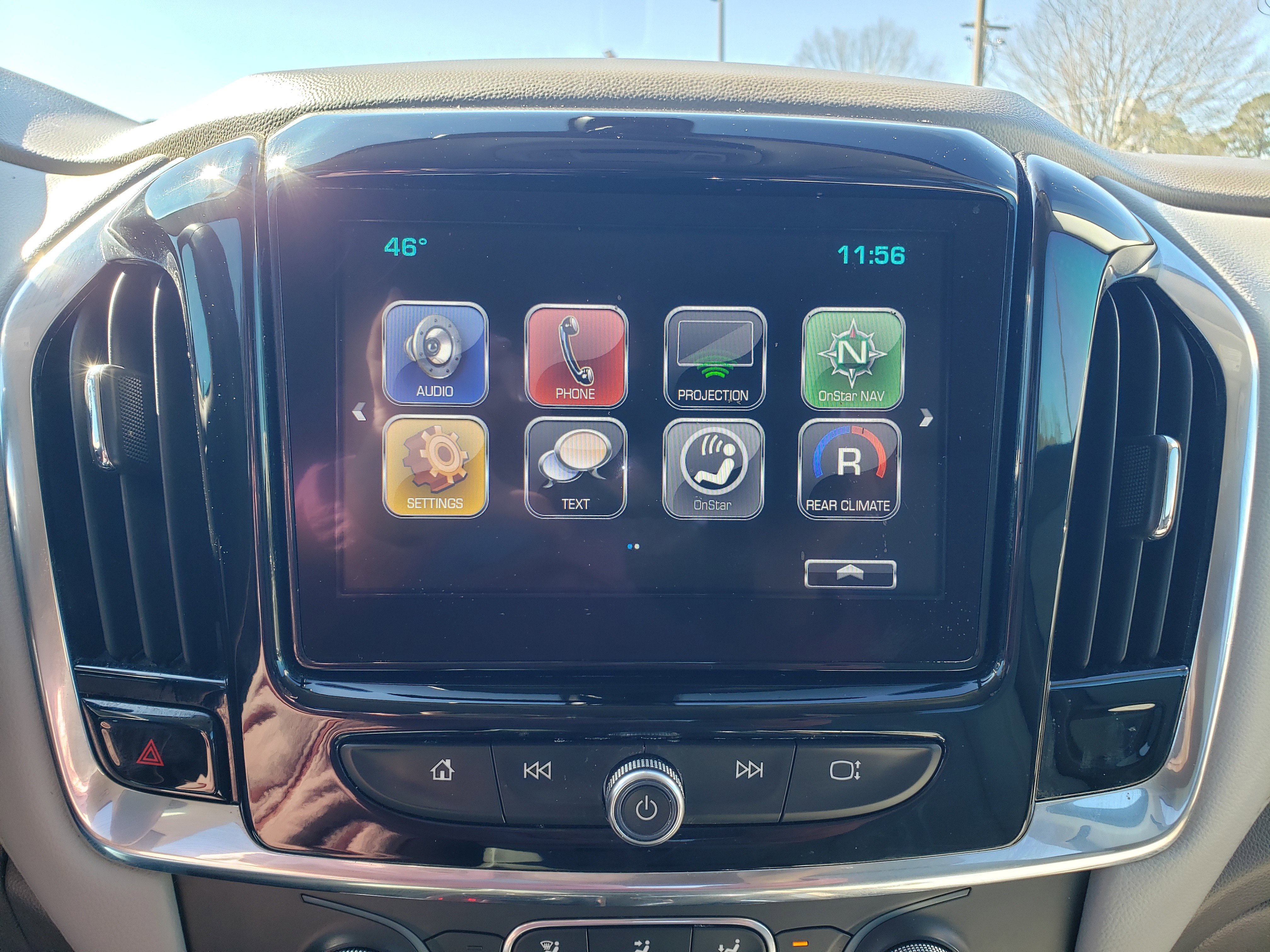 Used 2019 Chevrolet Traverse LT image 19