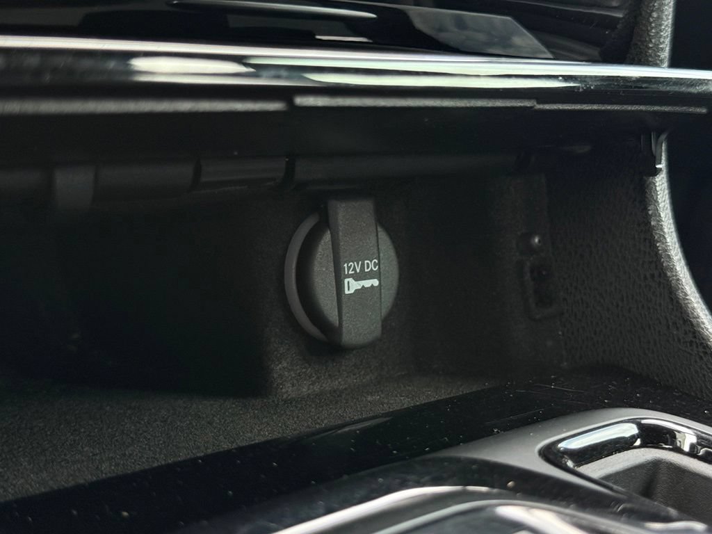 Used 2022 Chrysler 300 S RWD image 21