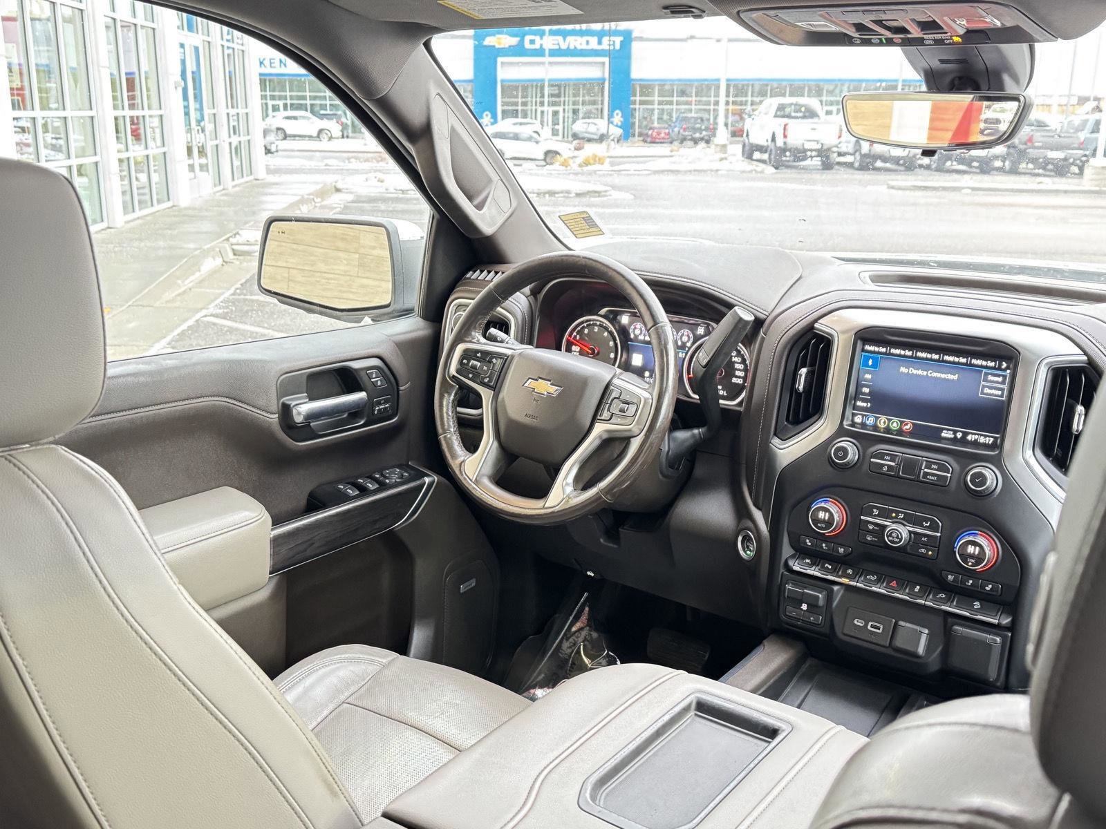 Used 2019 Chevrolet Silverado 1500 LTZ w/ LTZ Plus Package image 14