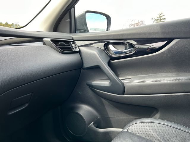 Certified 2022 Nissan Rogue Sport SL image 20