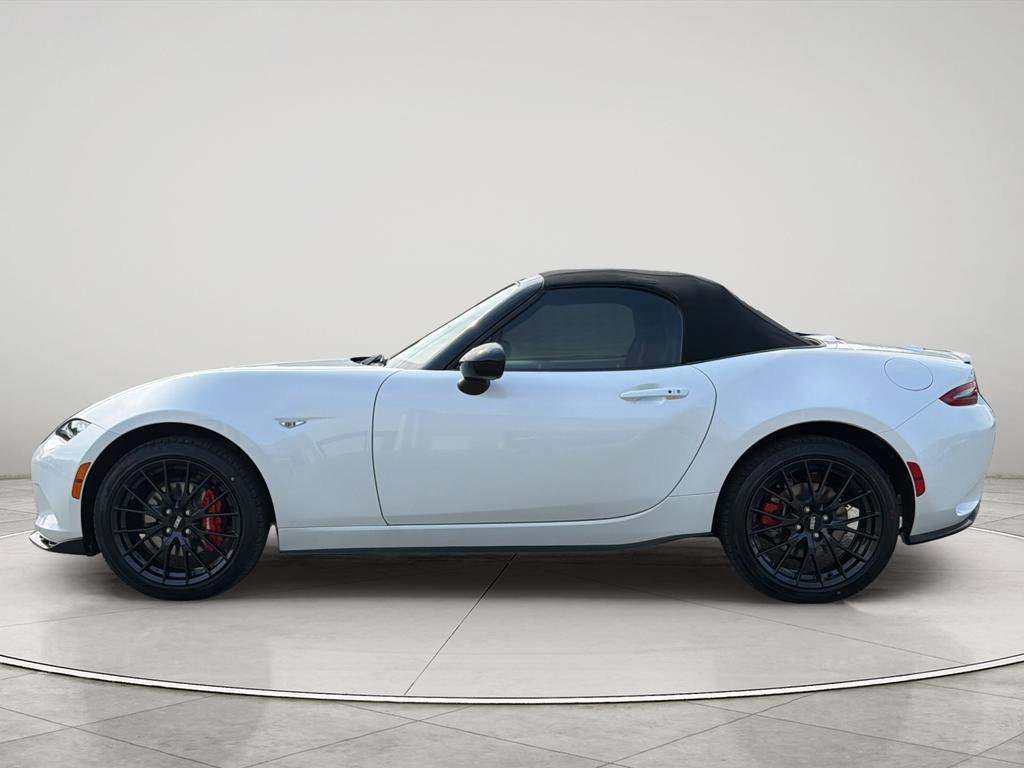 New 2026 MAZDA MX-5 Miata Club w/ Brembo/BBS Recaro Package image 2