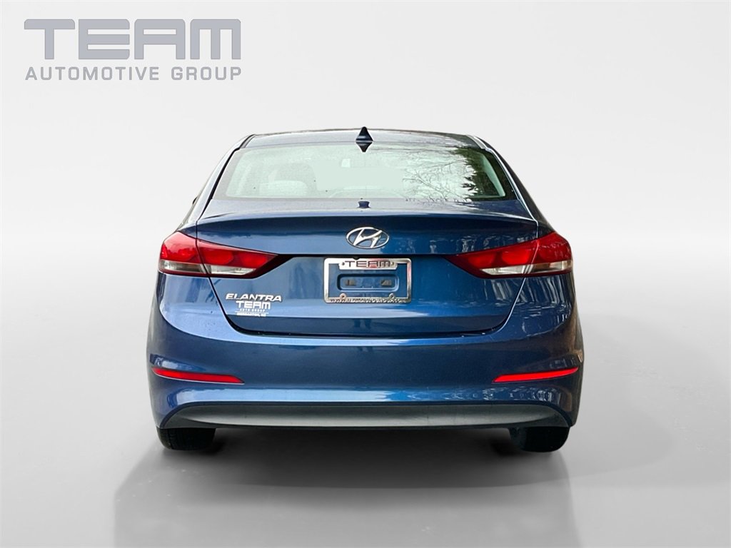 Used 2017 Hyundai Elantra SE image 6